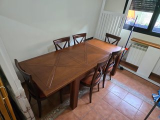 Mesa comedor extensible cerezo macizo + 6 sillas