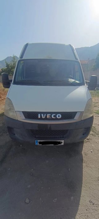 Furgoneta Iveco daily