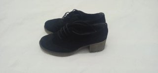 Zapatos negros tacón ancho