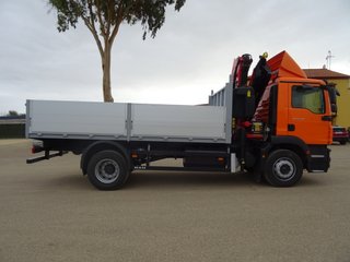 MAN TGM 18 290-CAMIONES GRUA