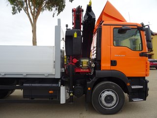 MAN TGM 18 290-CAMIONES GRUA