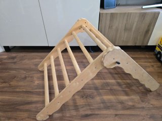 Tobogan infantil de madera