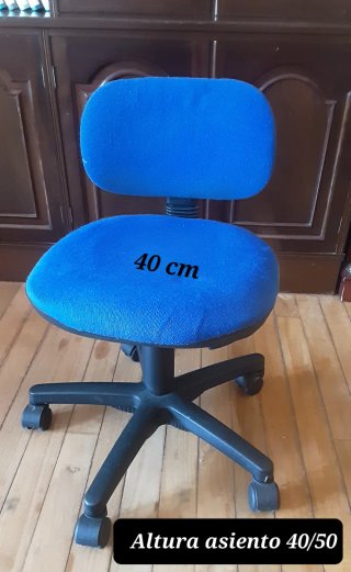 Silla infantil de escritorio azul