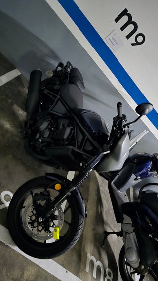 Honda Rebel 1100 Negra/Azul
