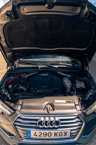 Audi A4 2018 2.0TFSi Quattro