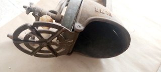 Cortador de patatas antiguo Elma