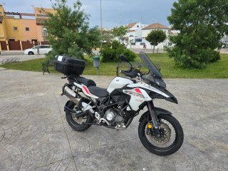 Benelli TRK 502X Blanca