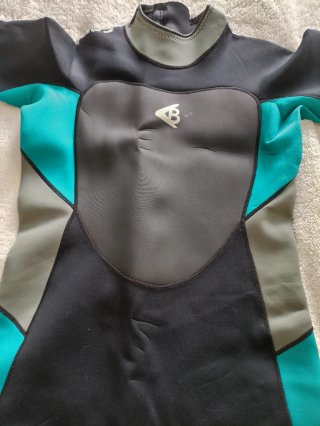 Neopreno corto boomerang