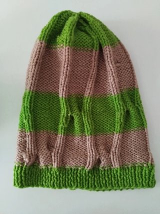 Gorro de lana hecho a mano