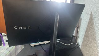 Monitor HP OMEN 32q 165Hz da riparare per pezzi