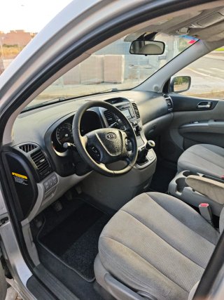 KIA Carnival 2.2 CRDi 195CV 2011