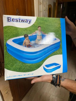 Piscina medianas y pequeñas .