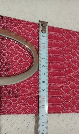 Bolso Clutch Fucsia Efecto Piel Serpiente JWH