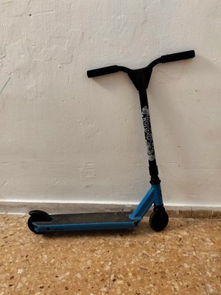 Patín azul para niños