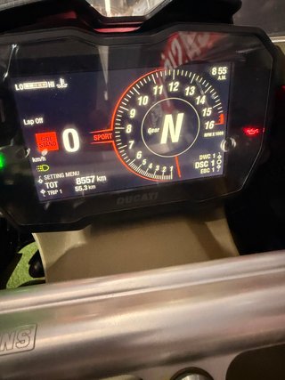 Ducati Panigale V4S 2024 Roja