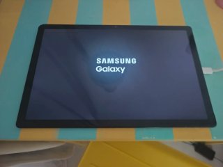 Tablet Samsung Galaxy A8 DM-X200