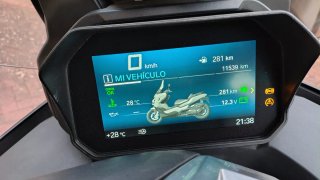BMW C400GT Maxi Scooter Gris