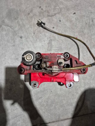 Pinza Freno Audi S3 8P1 Roja
