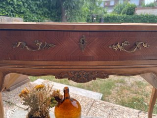 Escritorio vintage de madera