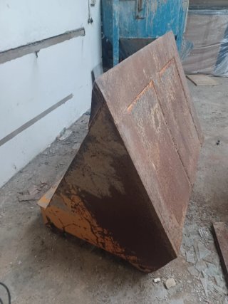 Pala J.C.B. 1.10x0.90m