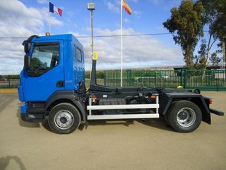 Volvo FL 240-CAMIONES GANCHO PORTACONTENEDOR