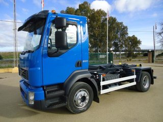 Volvo FL 240-CAMIONES GANCHO PORTACONTENEDOR