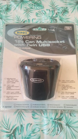 Multiconector 12V con puertos USB coche