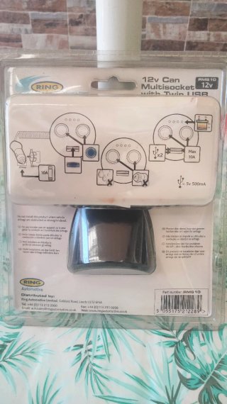 Multiconector 12V con puertos USB coche