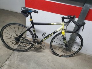 Bicicleta Carretera Giant TCR Negra/Amarilla