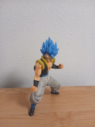 Figura Goku Super Saiyan Azul