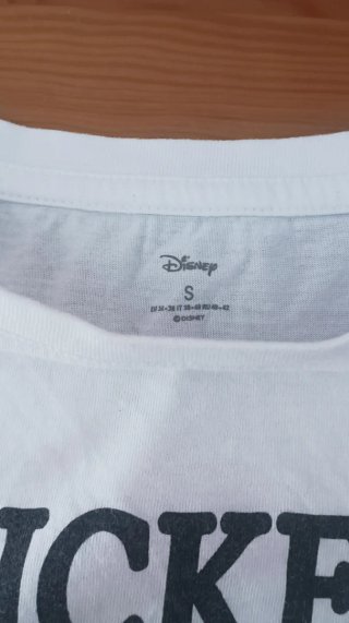 2 Camisetas Disney