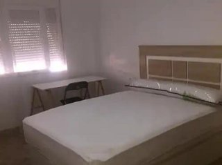 Piso en alquiler en Camino de Ronda - Rosaleda en Granada