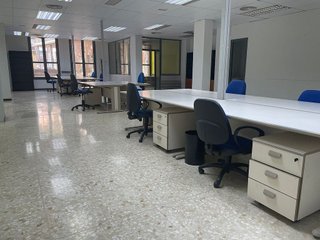 Oficina en alquiler en Gràcia en Sabadell