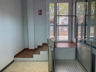 Oficina en alquiler en Gràcia en Sabadell