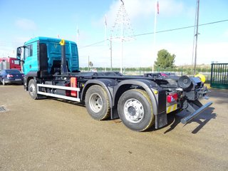 Mercedes AROCS 25 42-CAMIONES GANCHO PORTACONTENED