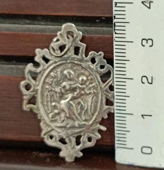 Antigua Medalla Virgen del rosario