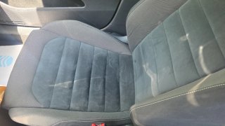 Volkswagen Golf Gris 2244 HXJ