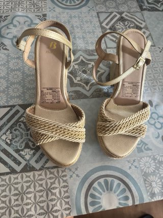 Sandalias cuña esparto beige talla 37