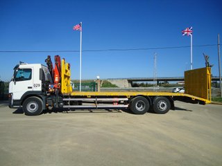 Volvo FM 12.380-CAMIONES PORTAMAQUINARIAS