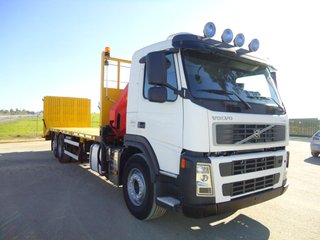 Volvo FM 12.380-CAMIONES PORTAMAQUINARIAS