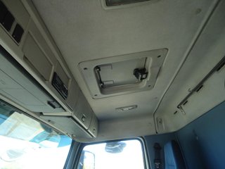 Volvo FM 12.380-CAMIONES PORTAMAQUINARIAS