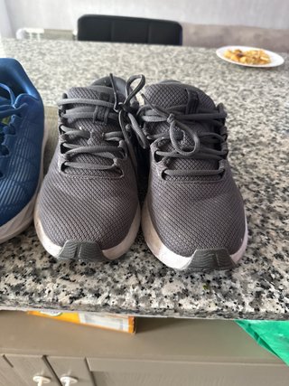 Lote 3 pares zapatillas Under Armour