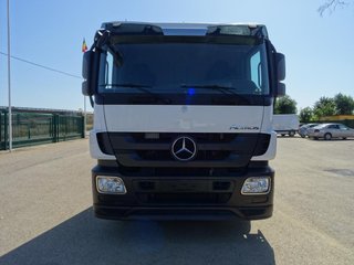 Volvo ACTROS 2544-CAMIONES PORTAMAQUINARIAS