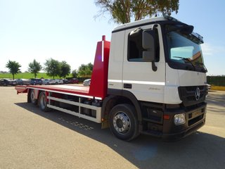 Volvo ACTROS 2544-CAMIONES PORTAMAQUINARIAS