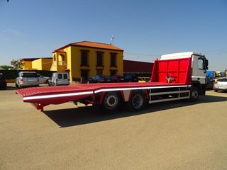 Volvo ACTROS 2544-CAMIONES PORTAMAQUINARIAS