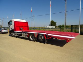 Volvo ACTROS 2544-CAMIONES PORTAMAQUINARIAS