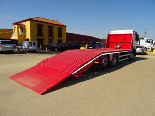 Volvo ACTROS 2544-CAMIONES PORTAMAQUINARIAS