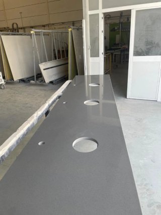 Lavabo Silestone con 3 orificios para Bol y faldón