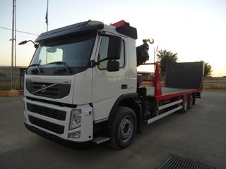 Volvo FM 12 380-CAMIONES PORTAMAQUINARIAS