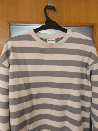 Sudadera Pull&Bear rayas gris y blanco Talla S